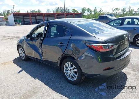 2017 Toyota Yaris Ia из США, поврежденный, VIN 3MYDLBYVXHY187027